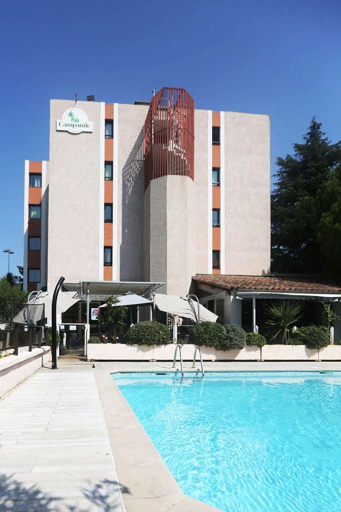 Hotel Campanile Antibes Buitenkant foto